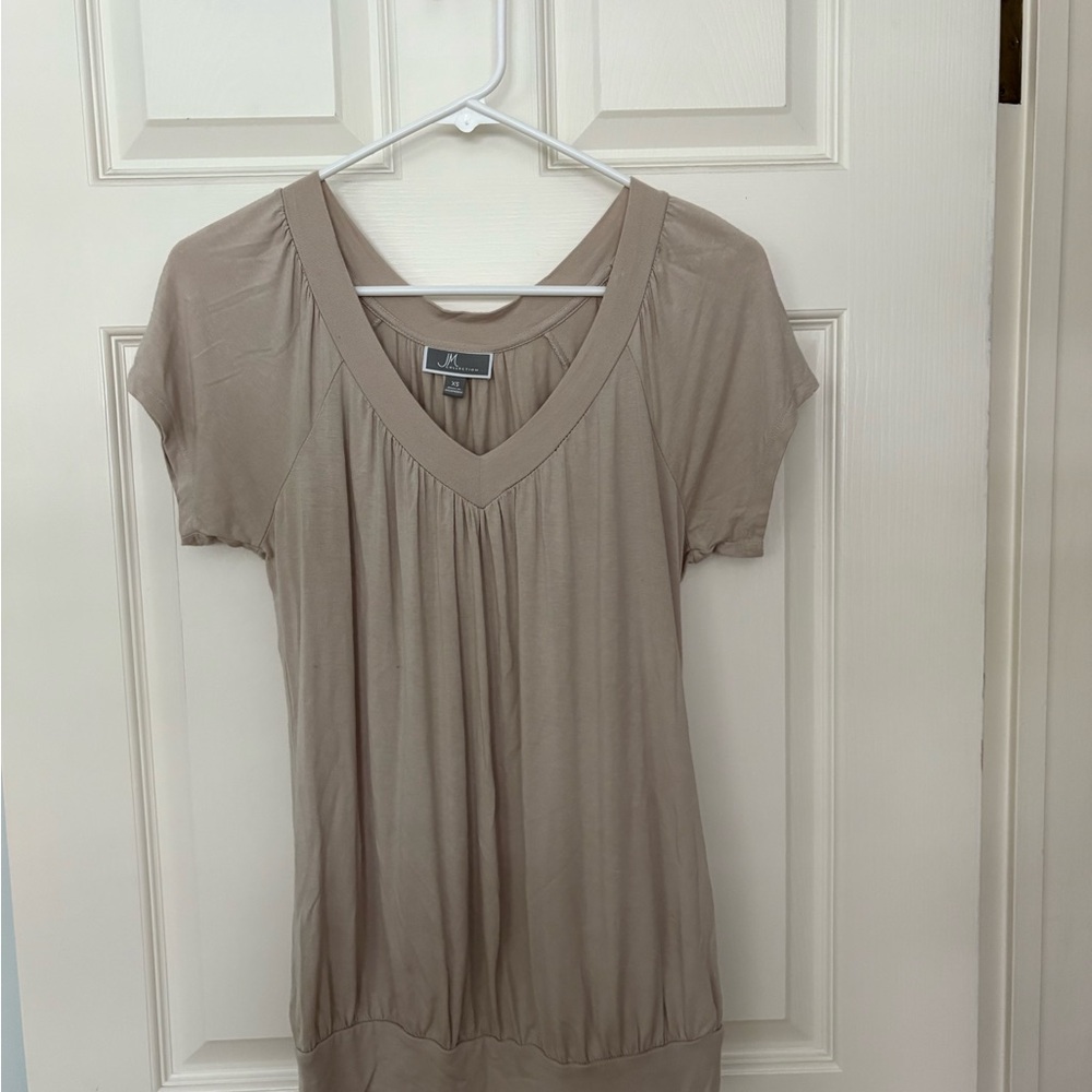 JM Collection Women’s Taupe V-Neck Blouse